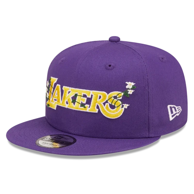 כובע 9FIFTY לוגו LOS ANGELES LAKERS מצחיה סגולה