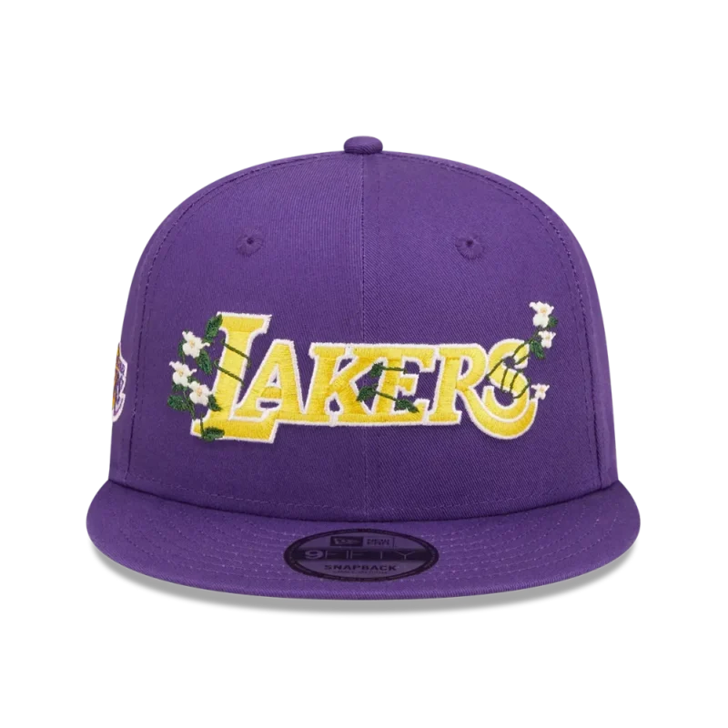 כובע 9FIFTY לוגו LOS ANGELES LAKERS מצחיה סגולה