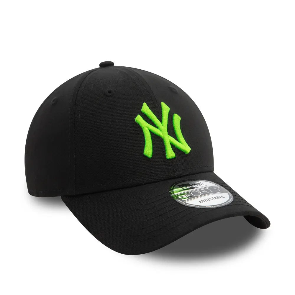 כובע 9FORTY עם לוגו NEW YORK YANKEES