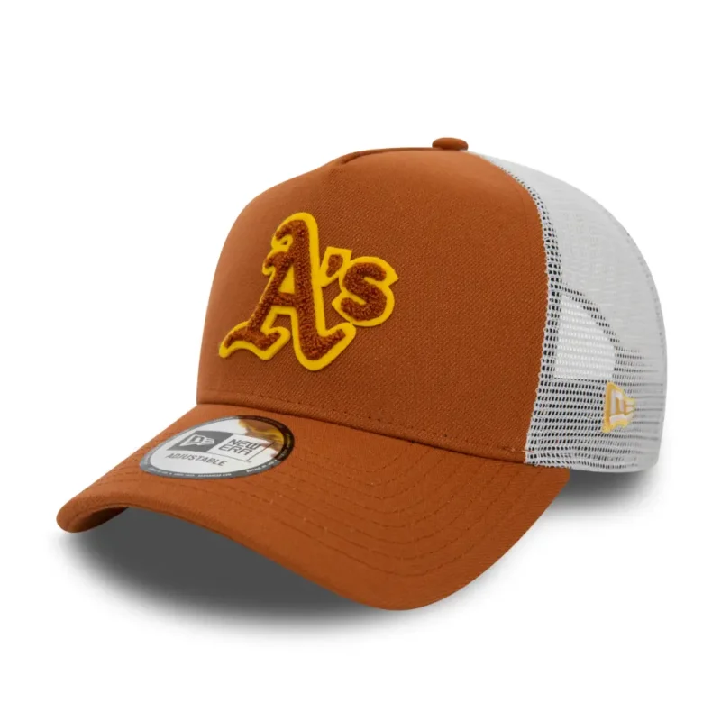 כובע TRUCKER עם לוגו של OAKLAND ATHLETICS