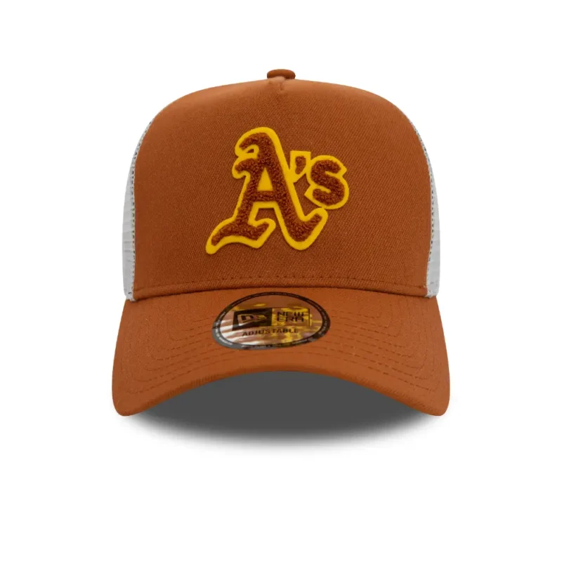 כובע TRUCKER עם לוגו של OAKLAND ATHLETICS