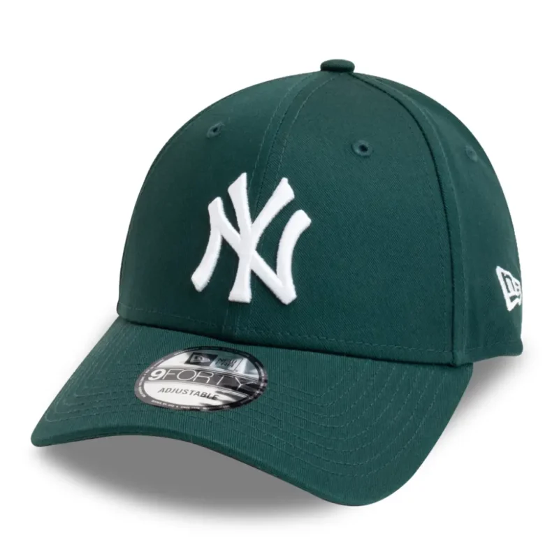 כובע 9FORTY עם לוגו NEW YORK YANKEES