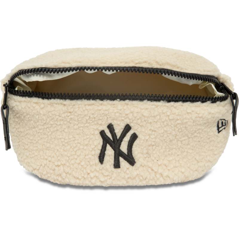 פאוץ׳ פרוותי NEW YORK YANKEES