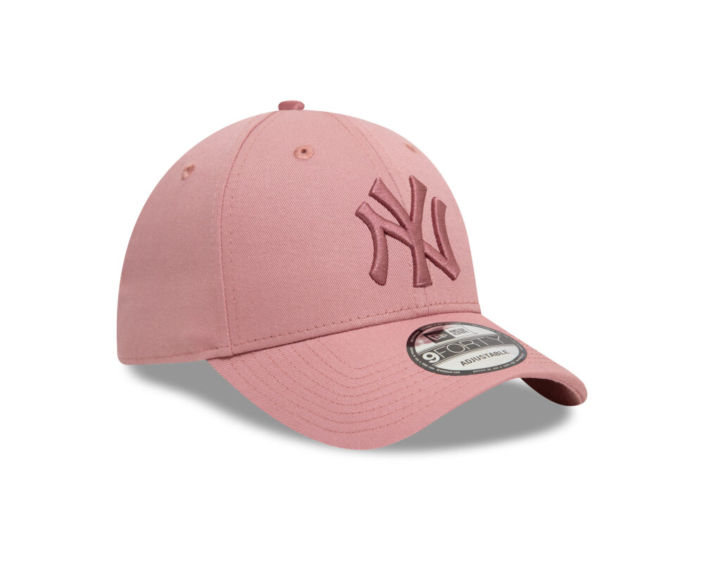 כובע 9FORTY עם לוגו NEW YORK YANKEES