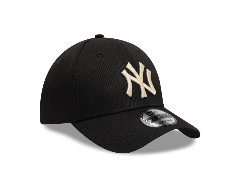 כובע 9FORTY עם לוגו NEW YORK YANKEES