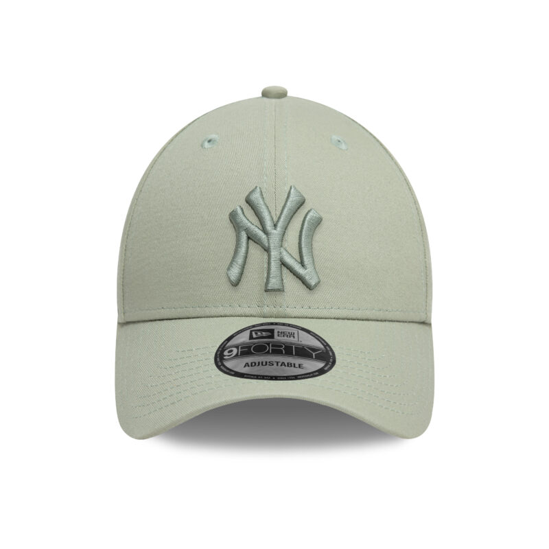 כובע 9FORTY עם לוגו NEW YORK YANKEES