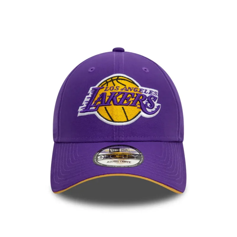 כובע 9FORTY עם לוגו LOS ANGELES LAKERS