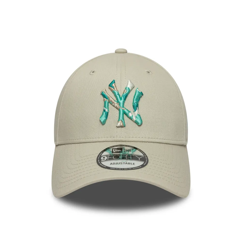 כובע 9FORTY עם לוגו NEW YORK YANKEES