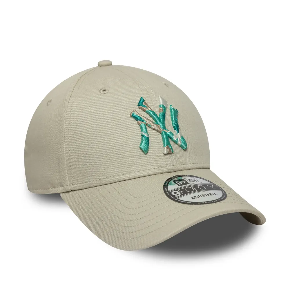 כובע 9FORTY עם לוגו NEW YORK YANKEES