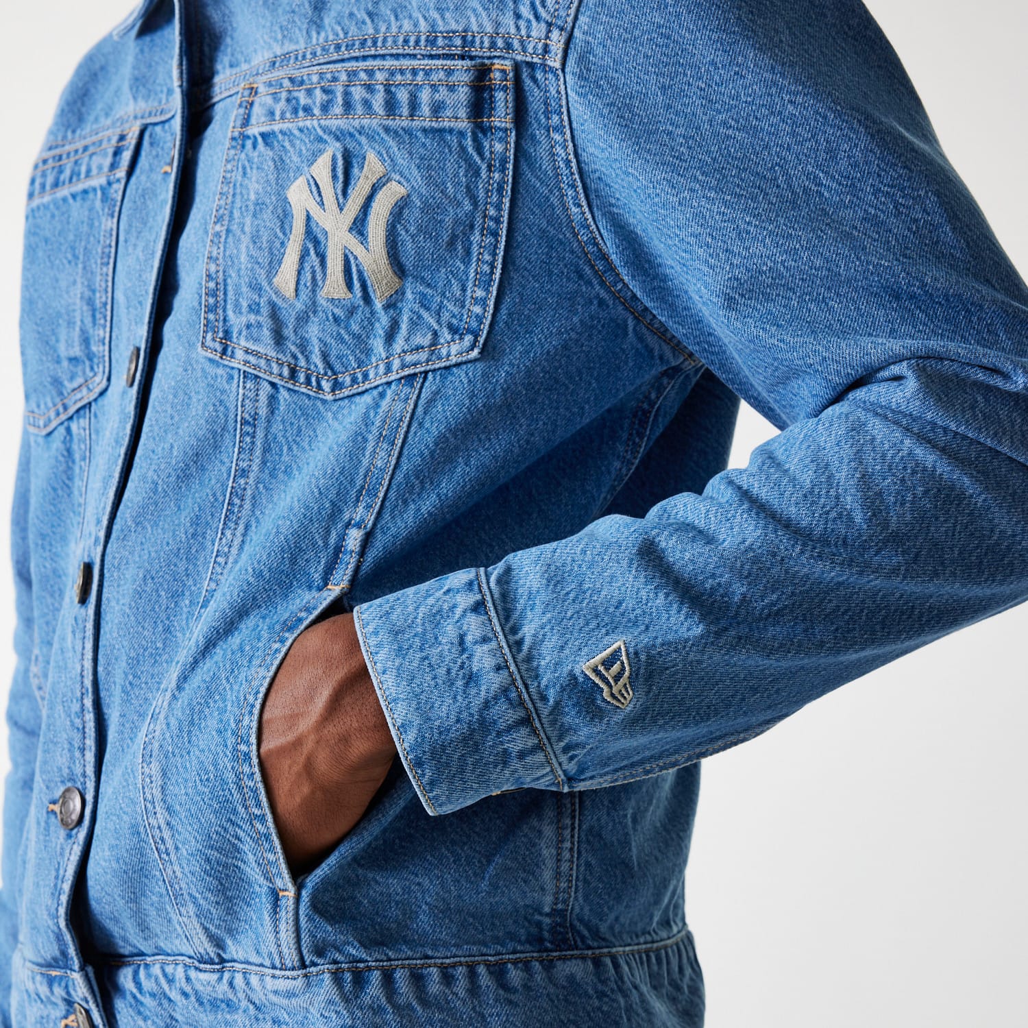 ג’קט ג'ינס של NEW YORK YANKEES