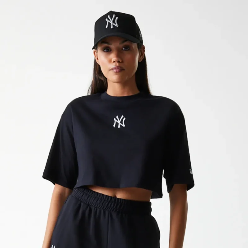 חולצת טי שירט שרוול קצר לנשים NEW YORK YANKEES