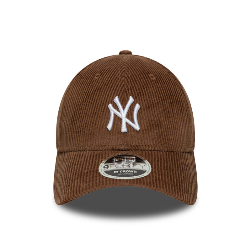 כובע קורדרוי 9FORTY עם לוגו NEW YORK YANKEES