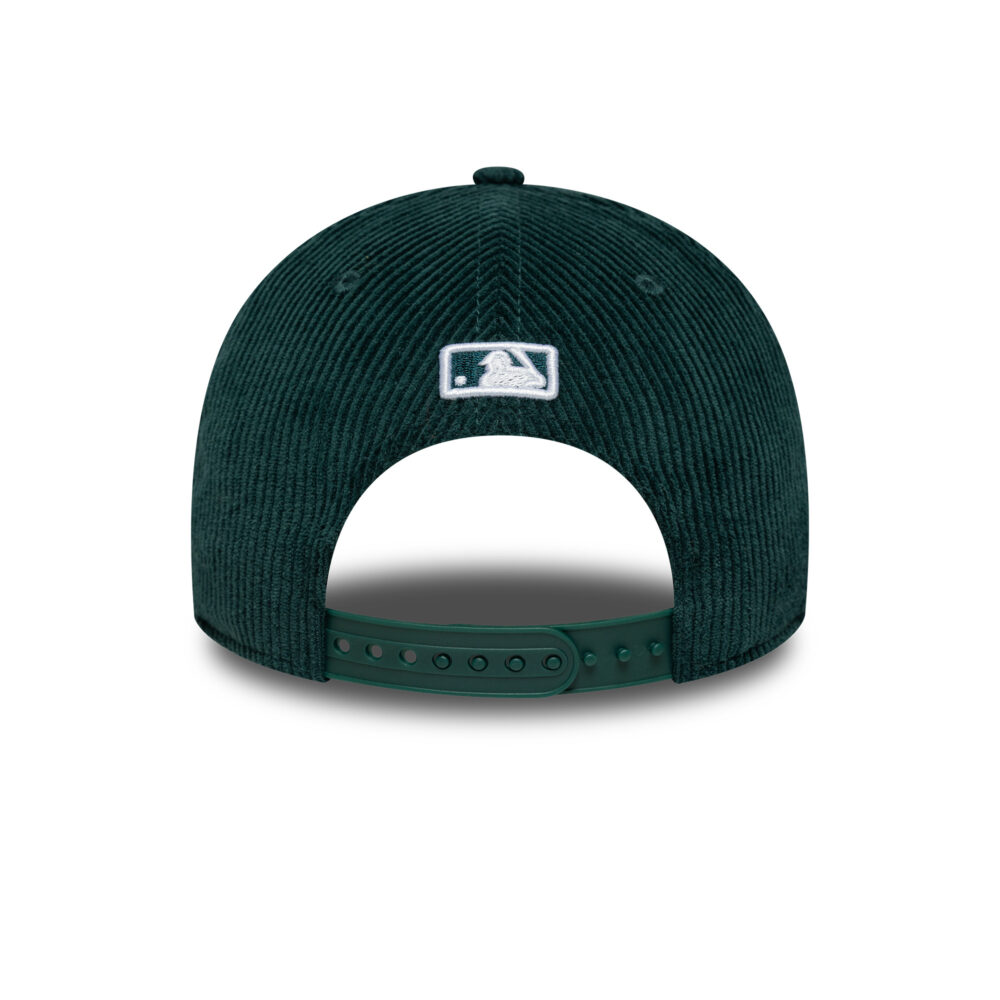 כובע קורדרוי 9FORTY עם לוגו OAKLAND ATHLETICS