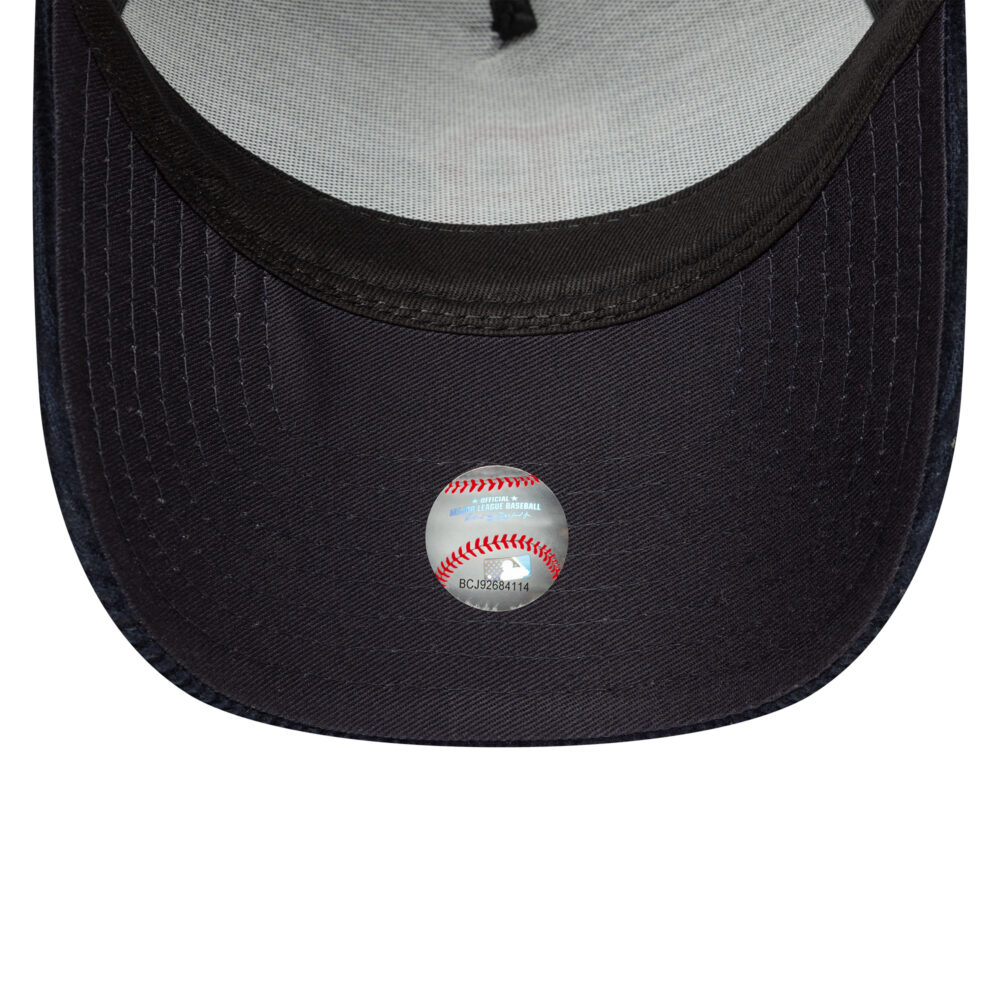כובע רשת קורדרוי TRUCKER עם לוגו BOSTON RED SOX