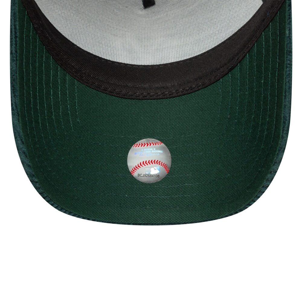 כובע רשת קורדרוי TRUCKER עם לוגו NEW YORK YANKEES