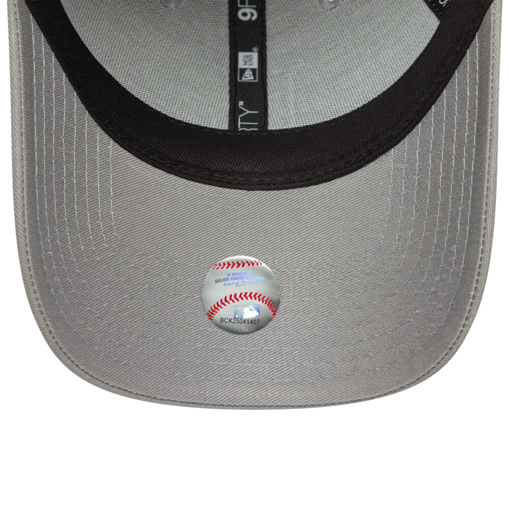 כובע 9FORTY עם לוגו LOS ANGELES DODGERS