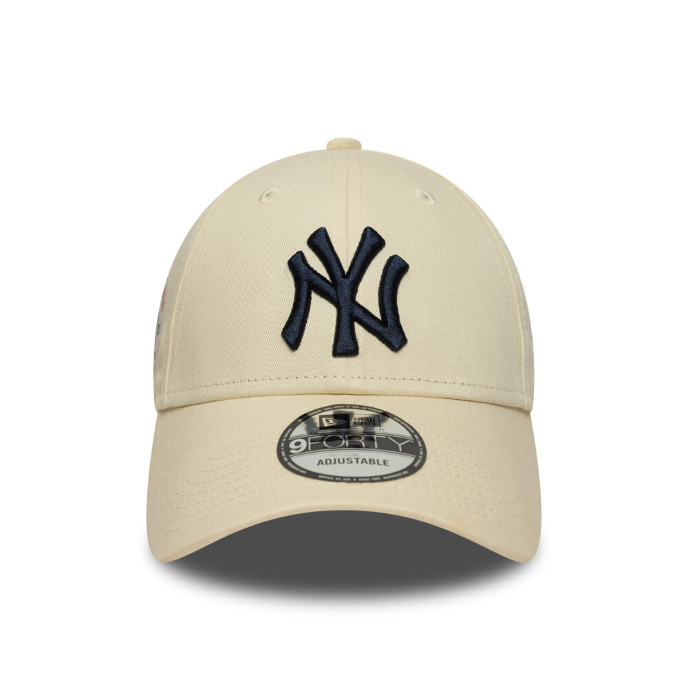 כובע 9FORTY עם לוגו NEW YORK YANKEES