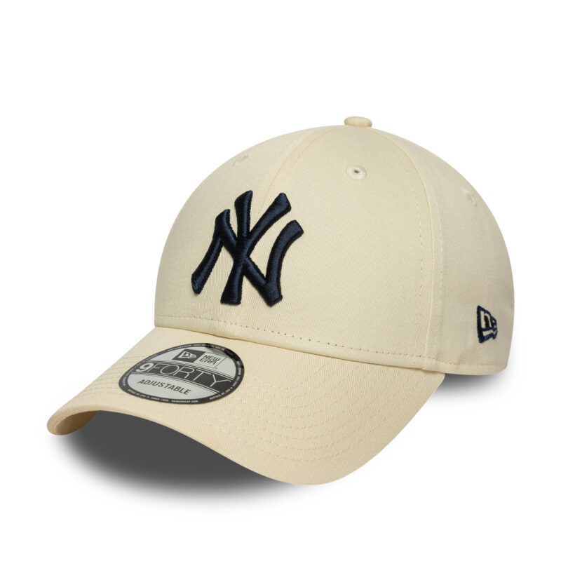 כובע 9FORTY עם לוגו NEW YORK YANKEES