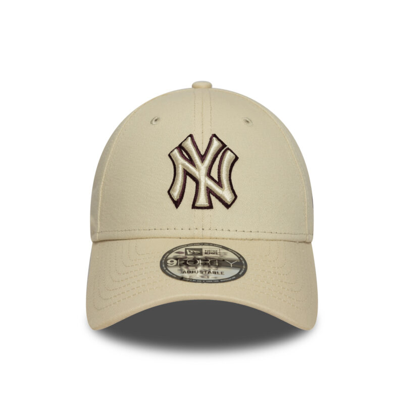 כובע 9FORTY עם לוגו NEW YORK YANKEES