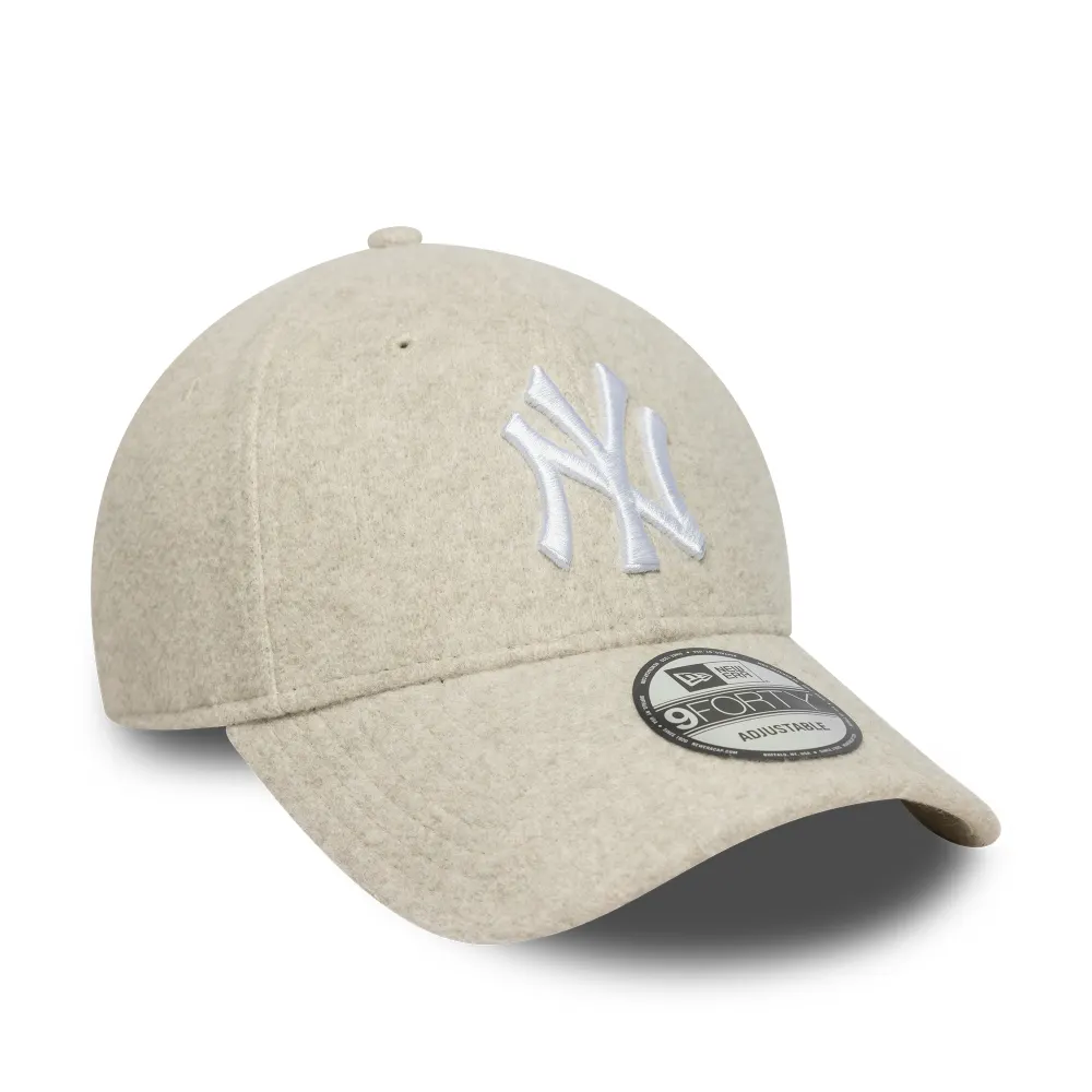 כובע 9FORTY עם לוגו NEW YORK YANKEES