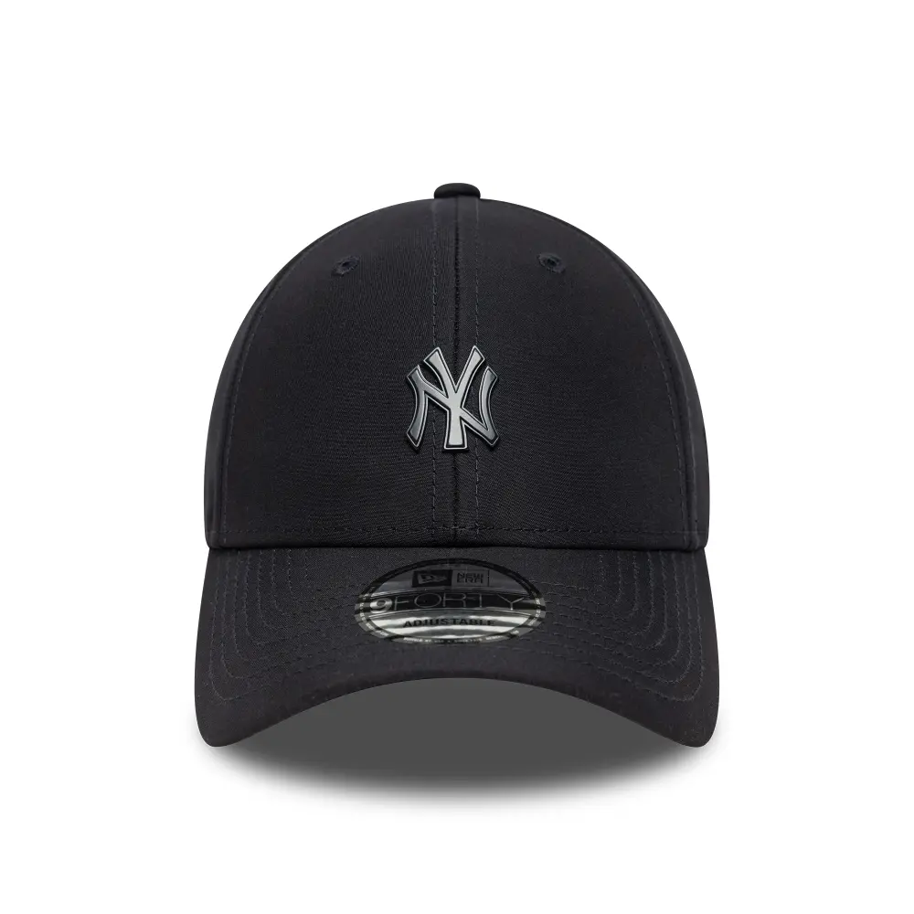 כובע 9FORTY עם לוגו NEW YORK YANKEES