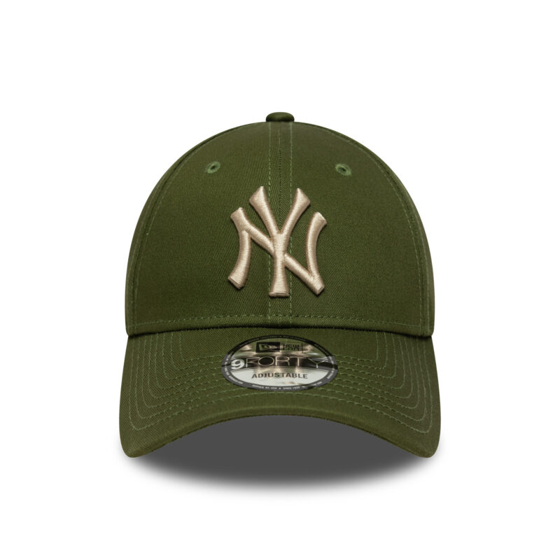 כובע 9FORTY עם לוגו NEW YORK YANKEES