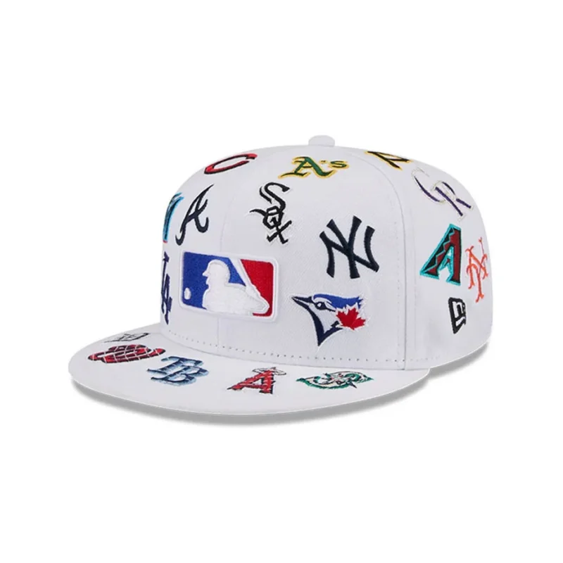 כובע 59FIFTY עם לוגו ALL OVER