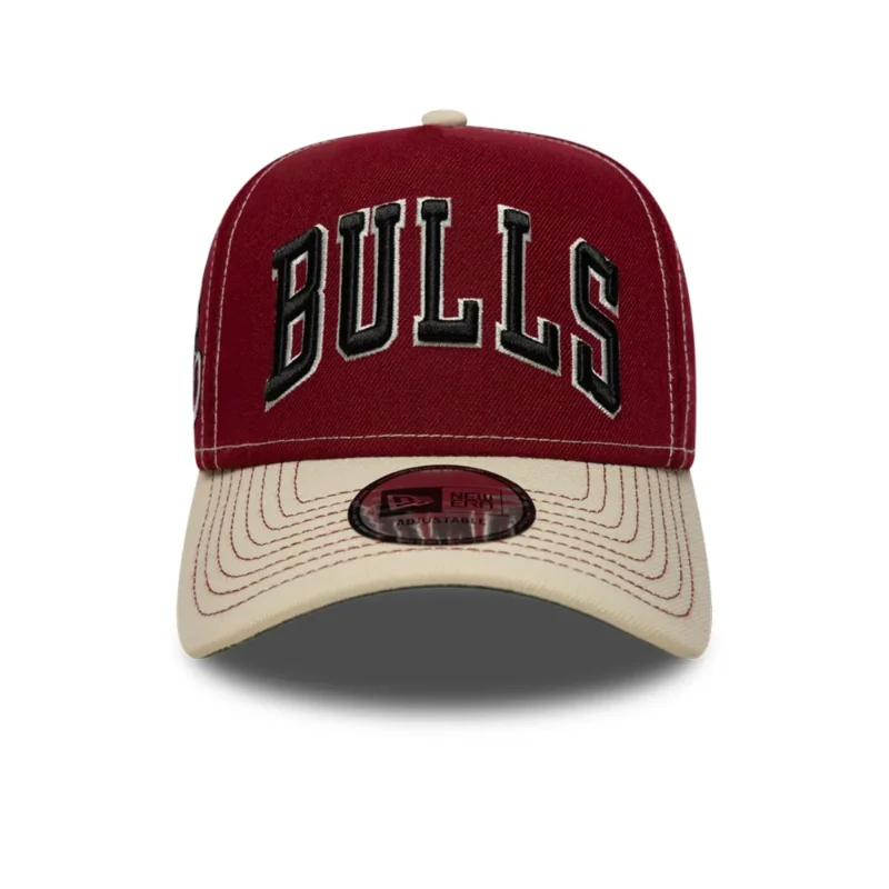כובע E-FRAME עם לוגו CHICAGO BULLS