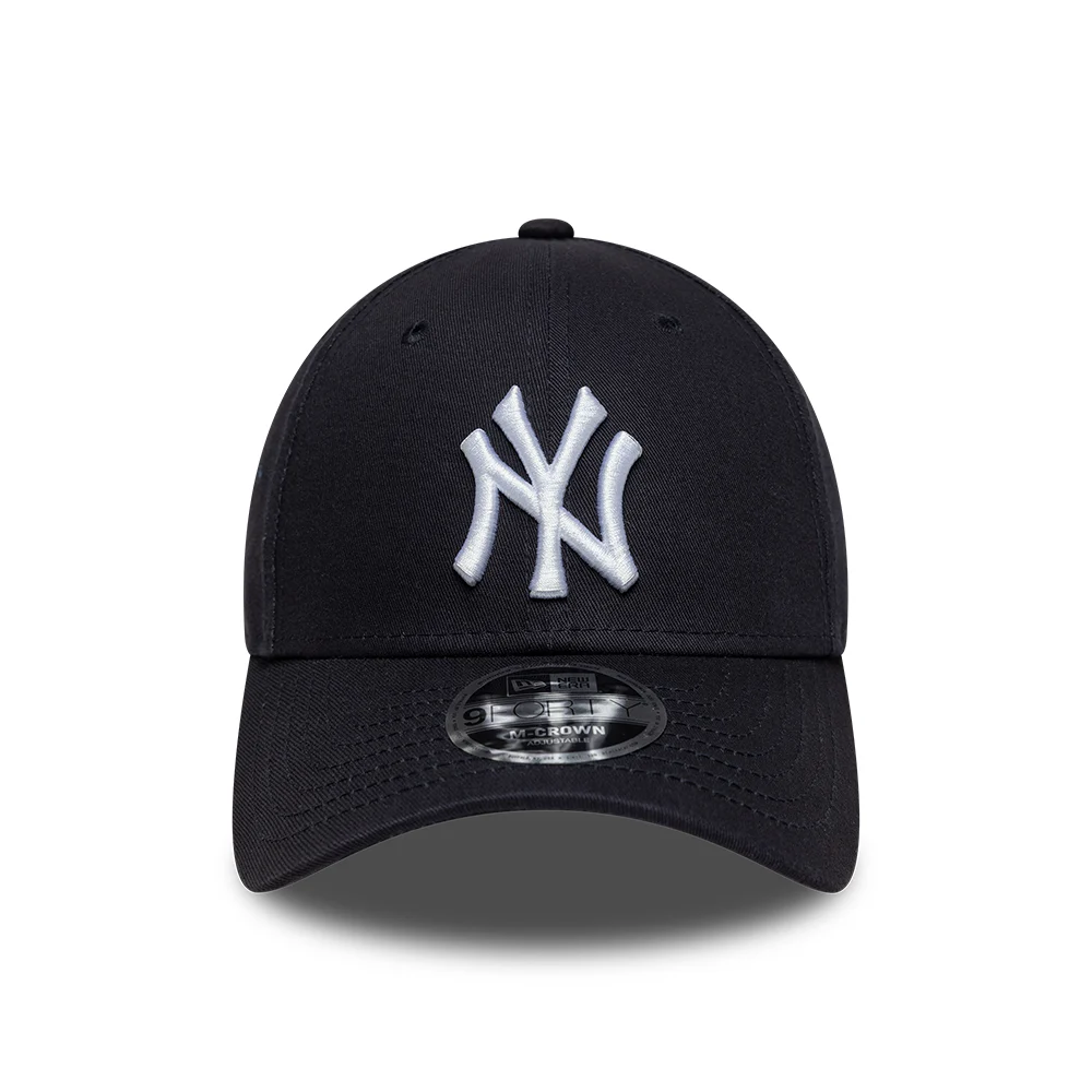 כובע 9FORTY עם לוגו NEW YORK YANKEES