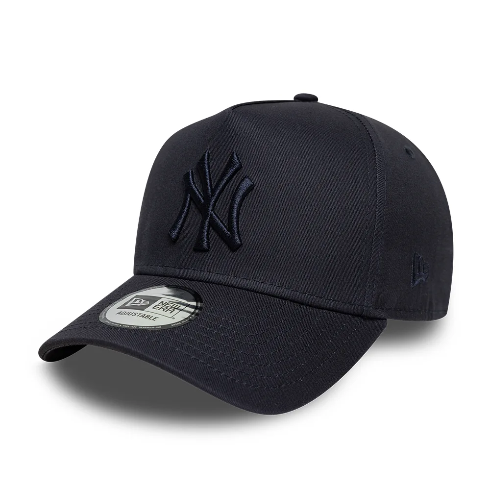 כובע 9FORTY עם לוגו NEW YORK YANKEES