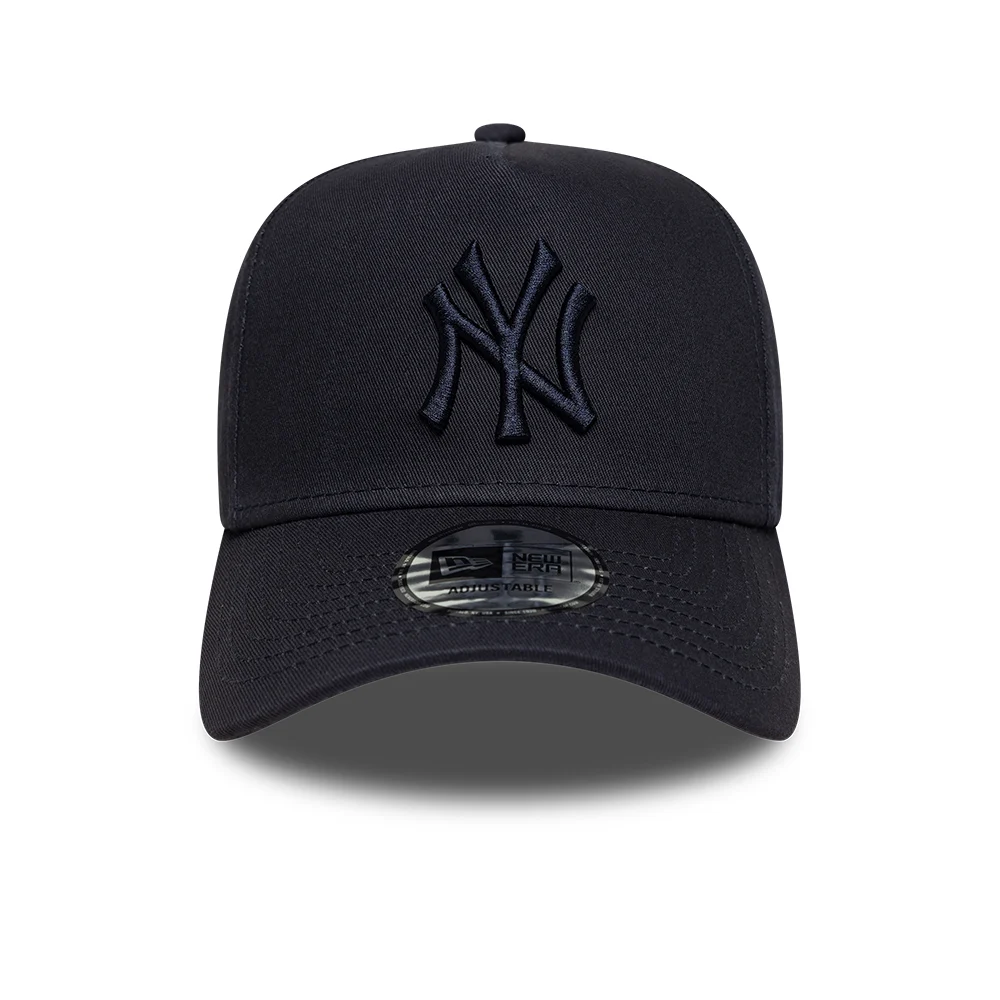 כובע 9FORTY עם לוגו NEW YORK YANKEES