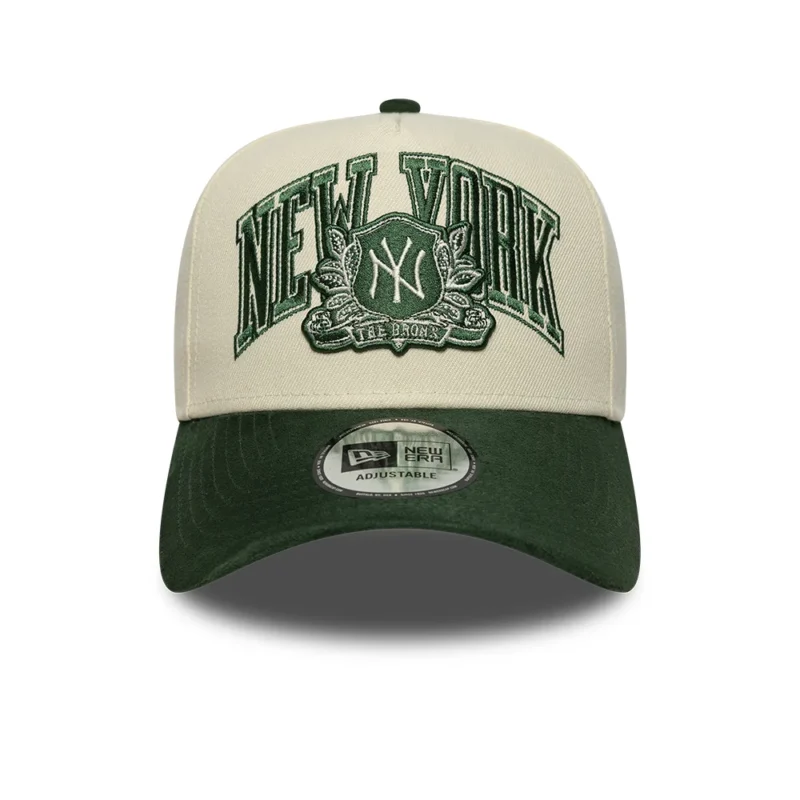 כובע 9FORTY עם לוגו NEW YORK YANKEES
